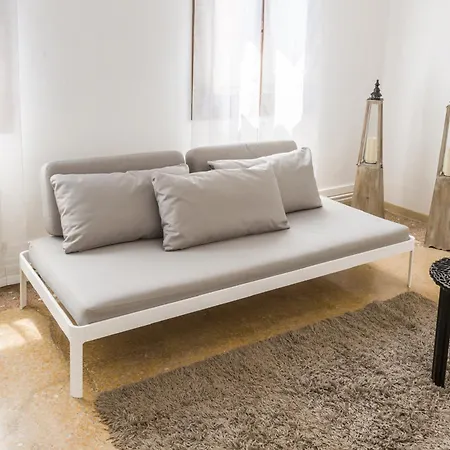 Accademia Charm Apartments By Wonderful Italy Venice Exterior photo